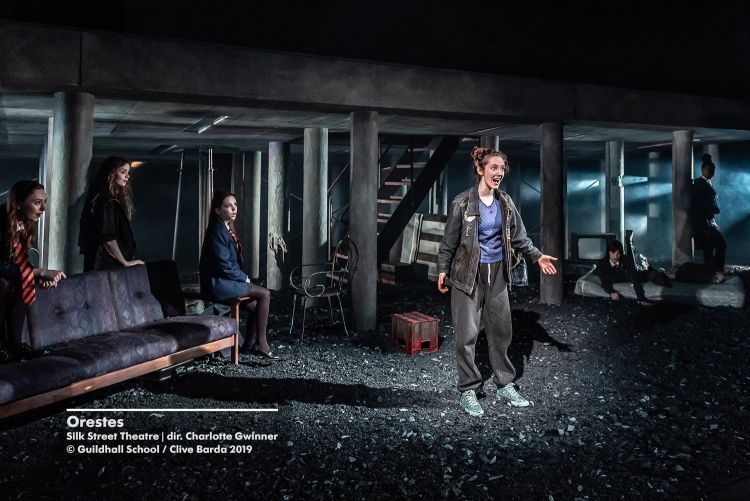 Actors perform on the set of Orestes